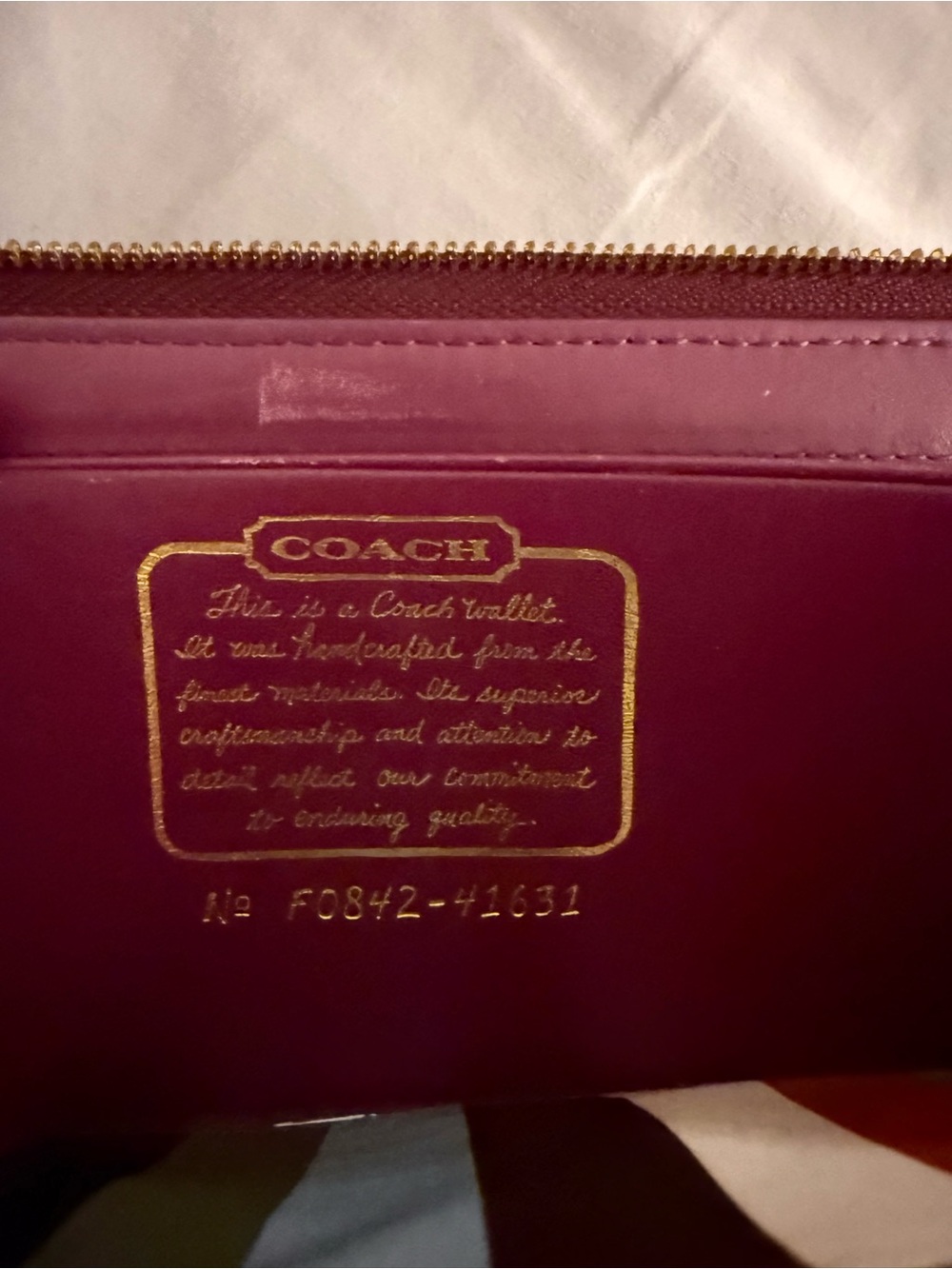 Coach Beige Shoulder Bag with Plum Interior with matching wallet - Picture 14 of 15